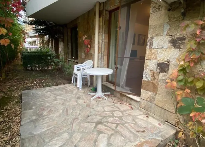 Хотел Royal Bay 2 *